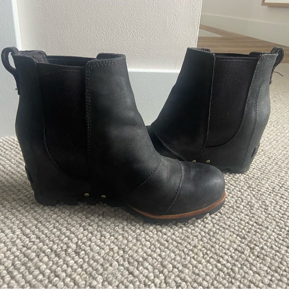 Sorel Joan of Arc wedge boot, size 6.5 - Picture 1 of 3